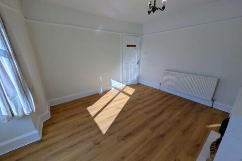 Woodleigh Avenue, Harborne, Birmingham, B17 0NW photo 5