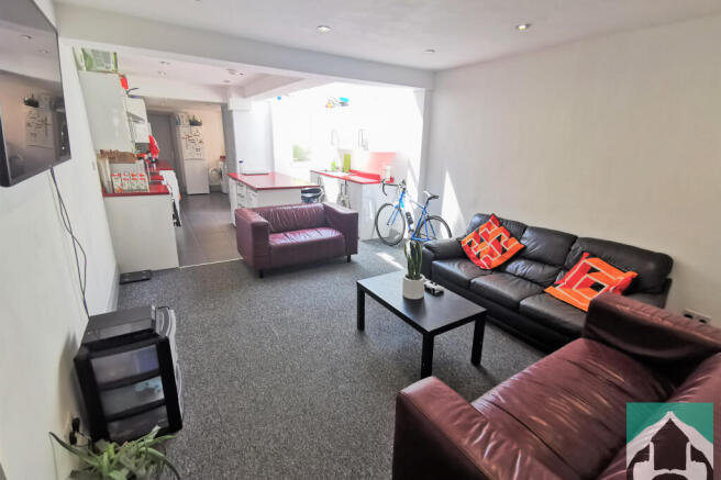 8 bedroom terraced house - Dawlish Road, Birmingham