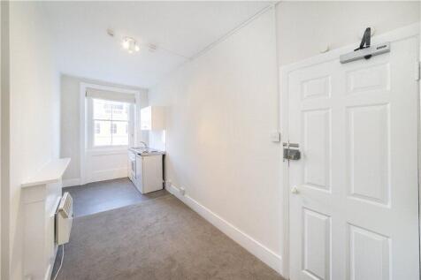 Studio Room