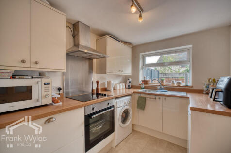 Dock Road, Lytham St. Annes, Lancashire photo 4