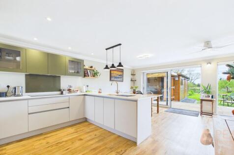 Kitchen / Dining / Living Area