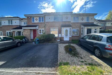 Front with driveway