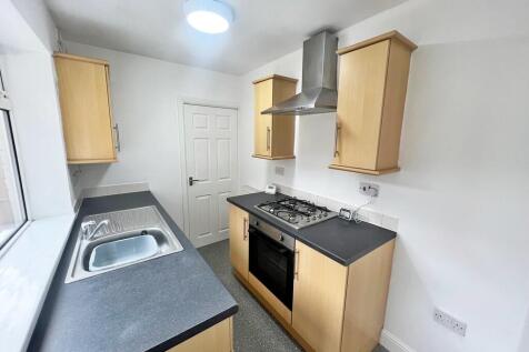 Bower Street, Widnes photo 5