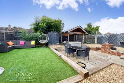 Sunny Garden