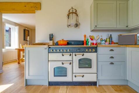 Kitchen/breakfast rm