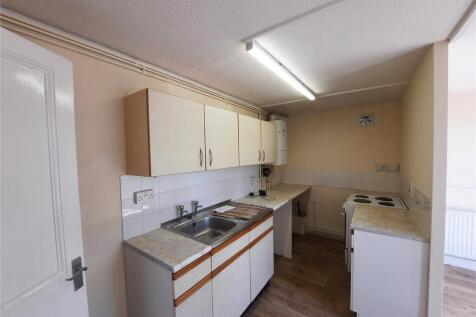 Greenfield House, East Street, Chard, Somerset, TA20 photo 4