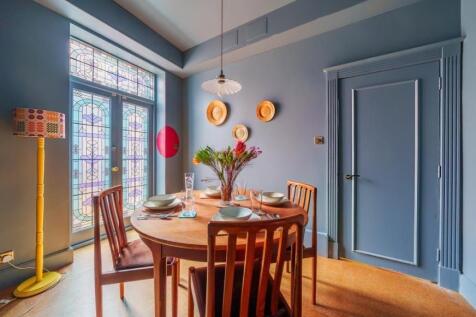 Dining Room.jpg