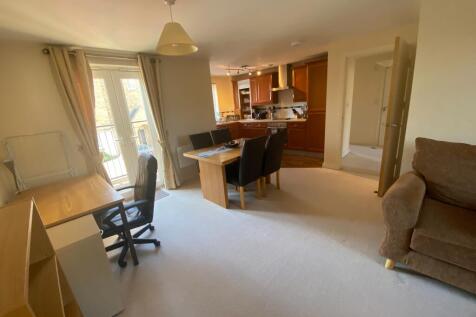 Avocet Close, Coton Park, Rugby, CV23 photo 3