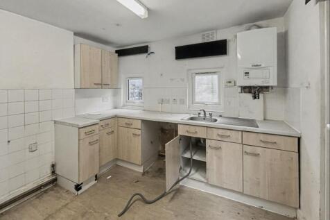 14 Gowrie Road, Battersea, London SW11 5NR