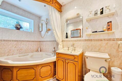 Ensuite Bathroom/Wc