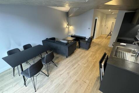 9 Whitworth Street West, Manchester photo 3