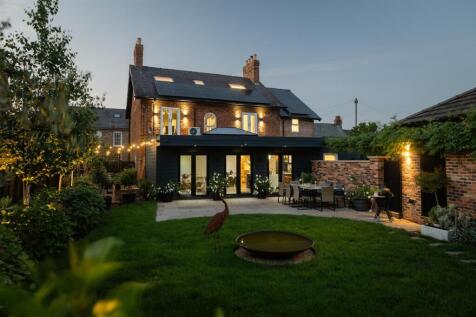 House &amp; Gardens at Twilight
