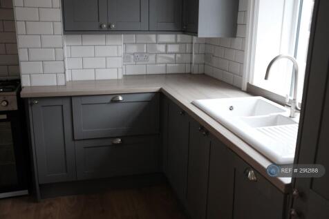King Street, Yeadon, Leeds, LS19 photo 4