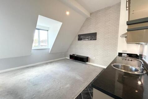 St Silas Court, Stockwood, Bristol photo 5