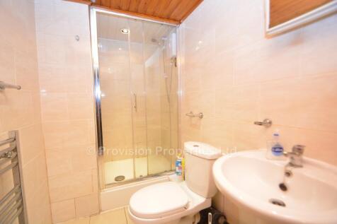 Chestnut Avenue, Hyde Park, Leeds, LS6 photo 5