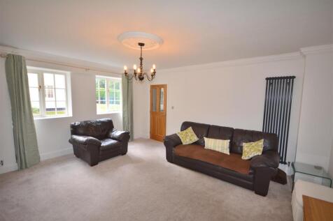 Lounge #.JPG