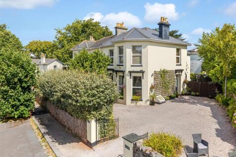 A04 - Bridge Road Torquay Olivet - 250814 (2).jpeg