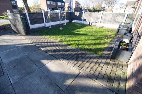 Front Garden/Driveway