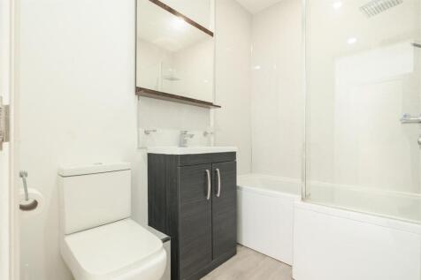 Apt 4, 139 Dalton Road (2 of 12).jpg
