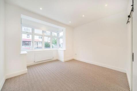 Avoca Road, Tooting photo 3