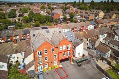 5 Harborough Place, Rushden NN 10 0NA-14 2.jpg