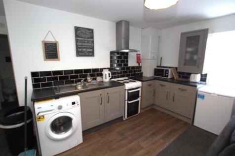 kitchen area.jpg