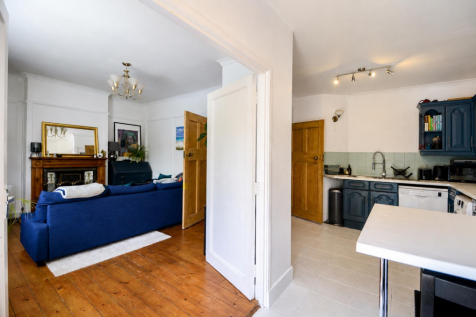 Clifford Avenue, East Sheen, SW14 photo 4