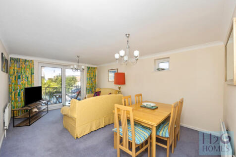 The Strand, Merto...