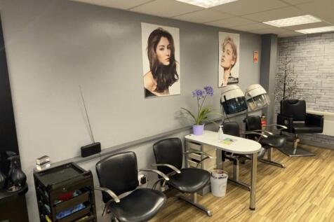 Hairdresser / Barber Shop for sale Image 3