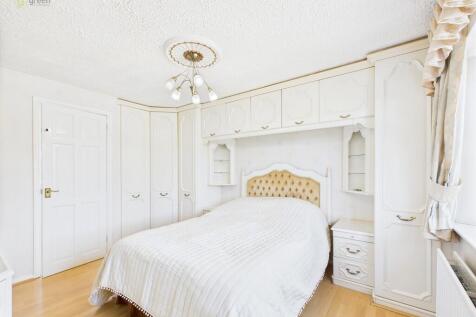 CAM03830G0-PR0184...