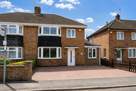 FRONT EXT. 3