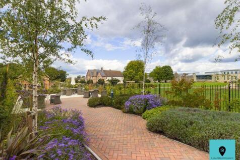 Communal Gardens and Priory