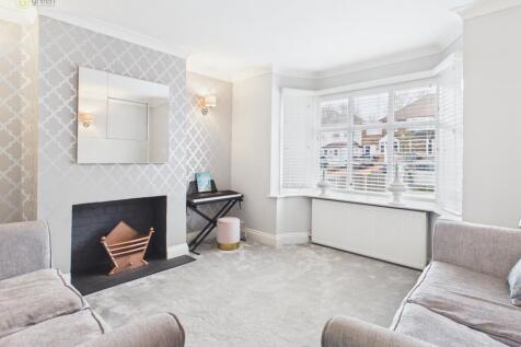 cam05459g0pr0117still034