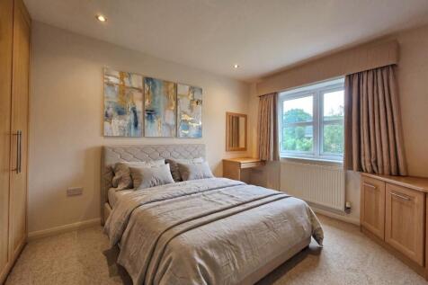 Albanvale Close, Bowdon, Altrincham photo 5