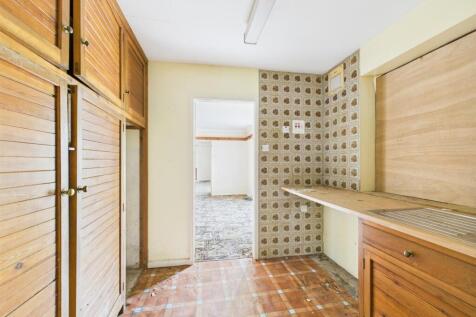 Utility Room/Annex Kitchen