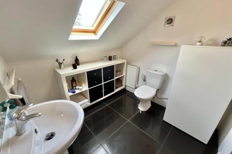 Second Floor Bathroom