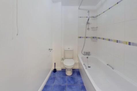 6-Cornmeal-Court-Bathroom