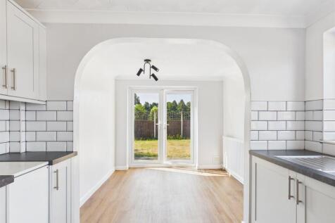 Basil Road, West Dereham, King's Lynn photo 4