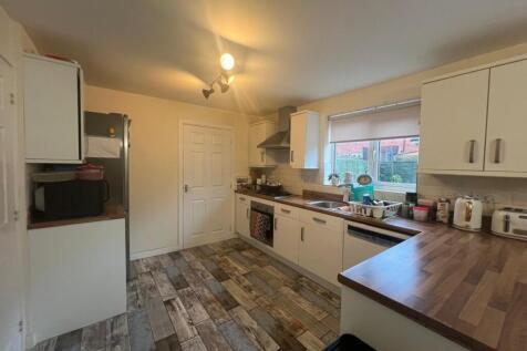 Shortridge Drive, Coventry, CV6 photo 4