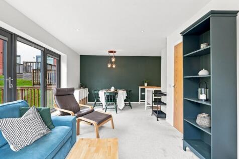 Craigmount Approach, Craigmount, Edinburgh, EH12 photo 4