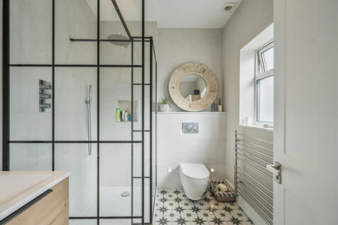 1350083-23-68c00c...