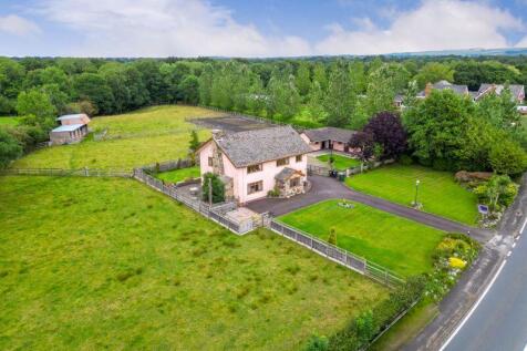 Chorley, PR7 - property photo