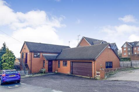 59 Boughton Road, Rugby, CV21 1BH