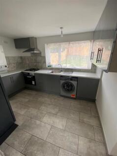 Lincoln Road, Kidsgrove photo 4