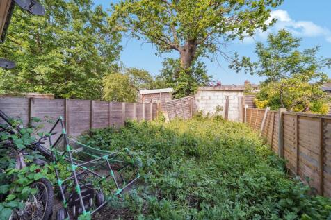 27, Osborne Gardens Thornton Heath CR7 8PA - 4XAAx1K5Ml9MP8asdP2E
