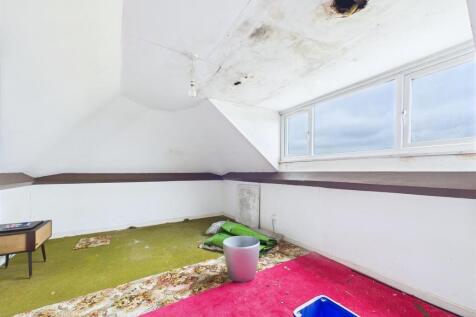 3-bedroom detached bungalow  (14).jpg