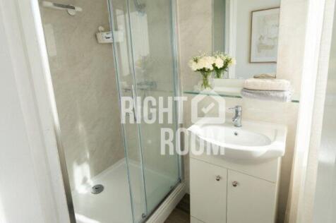 one-bed-flat-192-high-road-ig7-5as-1064654