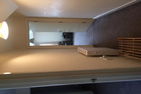 Cippenham Lane, Cippenham, Berkshire, SL1 5BS photo 5