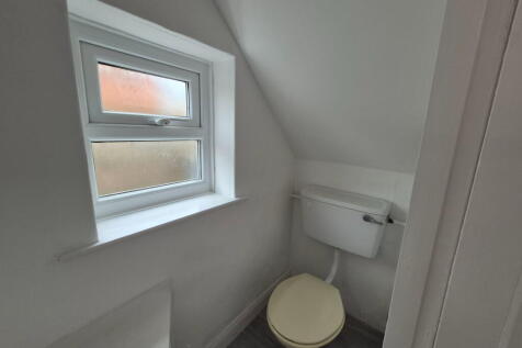 Grosvenor Road, Maghull photo 5