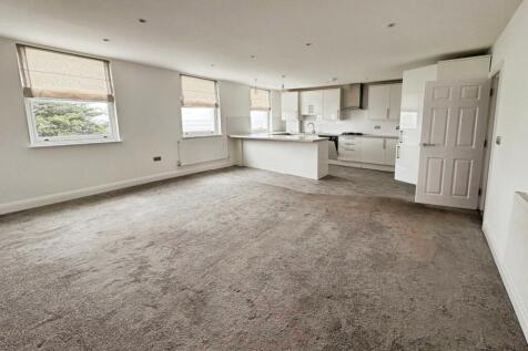 Lounge/Kitchen